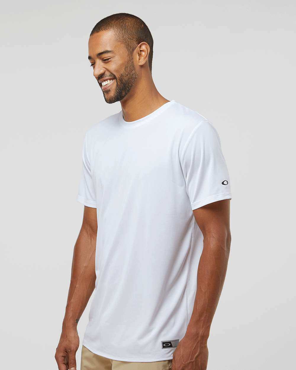 #colormdl_White