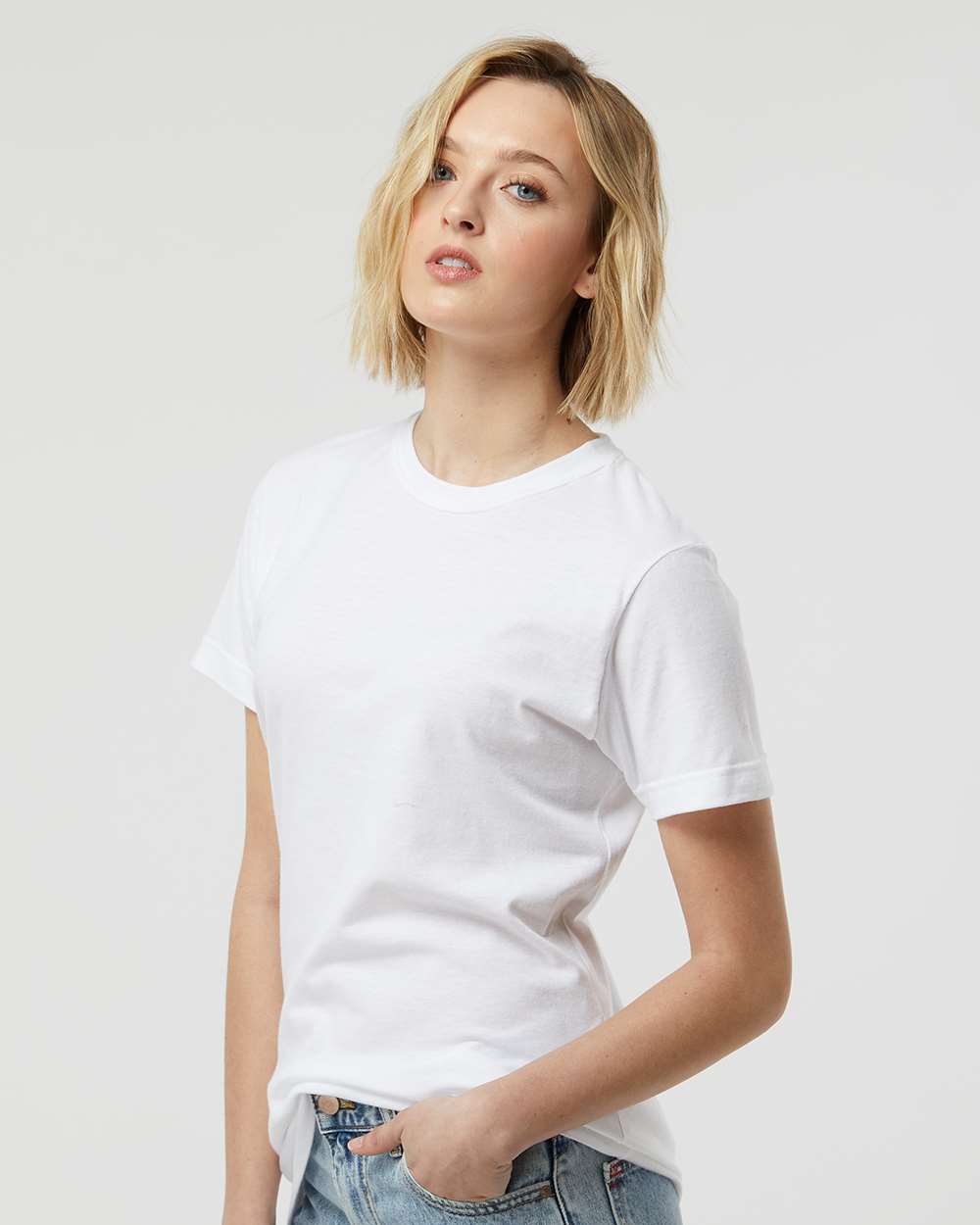 #colormdl_White