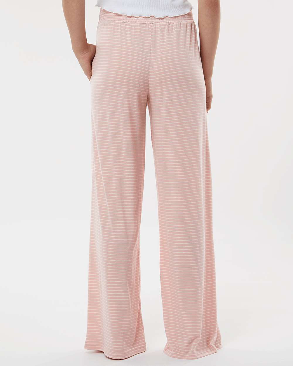 #colormdl_Blush/ White