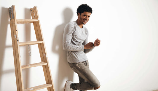 How to Choose the Perfect Long-Sleeve Tee?