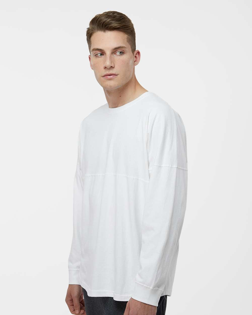 #colormdl_White
