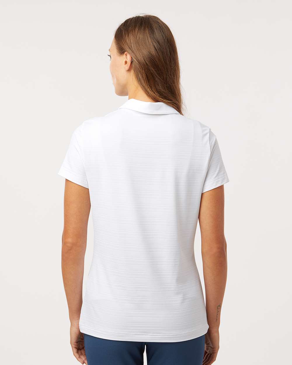 #colormdl_White