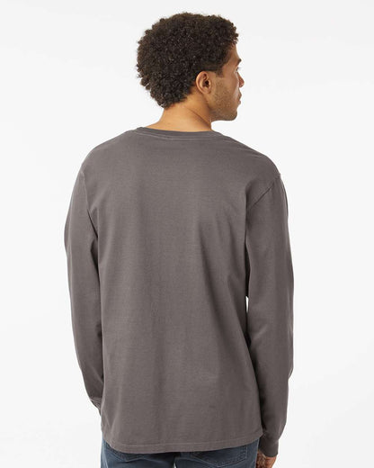SoftShirts Unisex Classic Long Sleeve T-Shirt 220 #colormdl_Graphite
