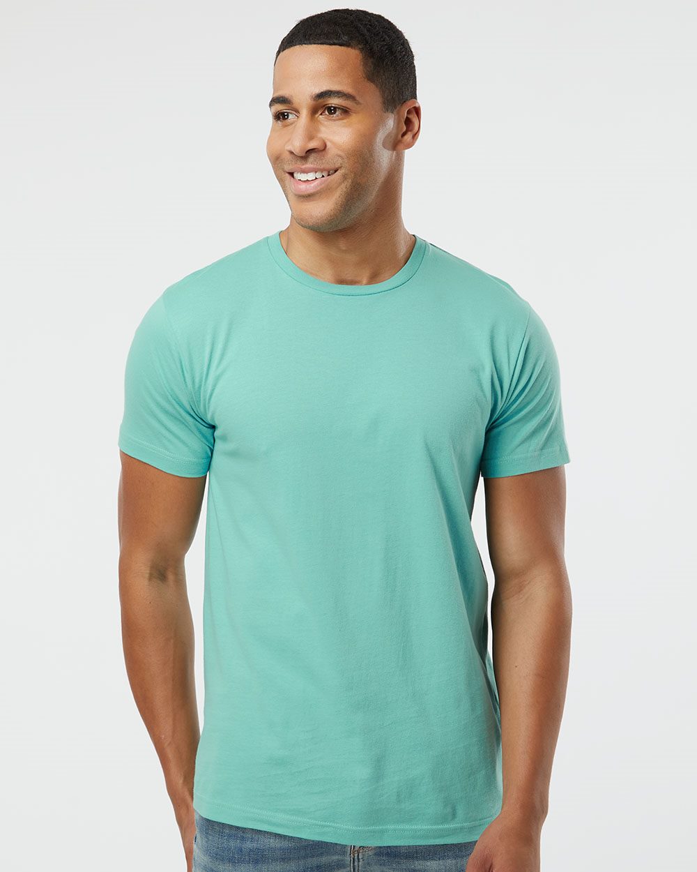 LAT Unisex Fine Jersey Tee 6901