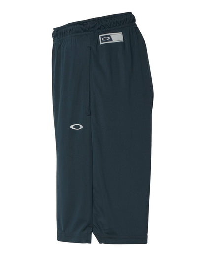 Oakley Men's Team Issue Hydrolix 9" Shorts FOA402995 #color_Blackout