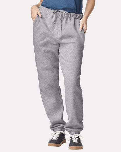 Gildan Unisex Softstyle® Midweight Pocket Sweatpants SF100 #colormdl_Sport Grey