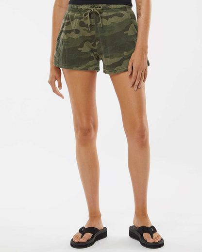 Independent Trading Co. Women’s Lightweight California Wave Wash Fleece Shorts PRM20SRT #colormdl_Forest Camo Heather