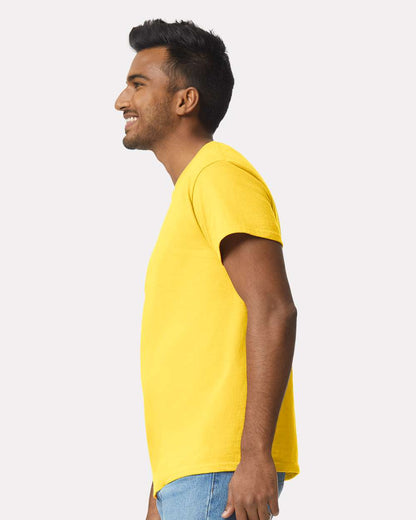 Gildan Unisex Ultra Cotton® T-Shirt 2000 #colormdl_Daisy