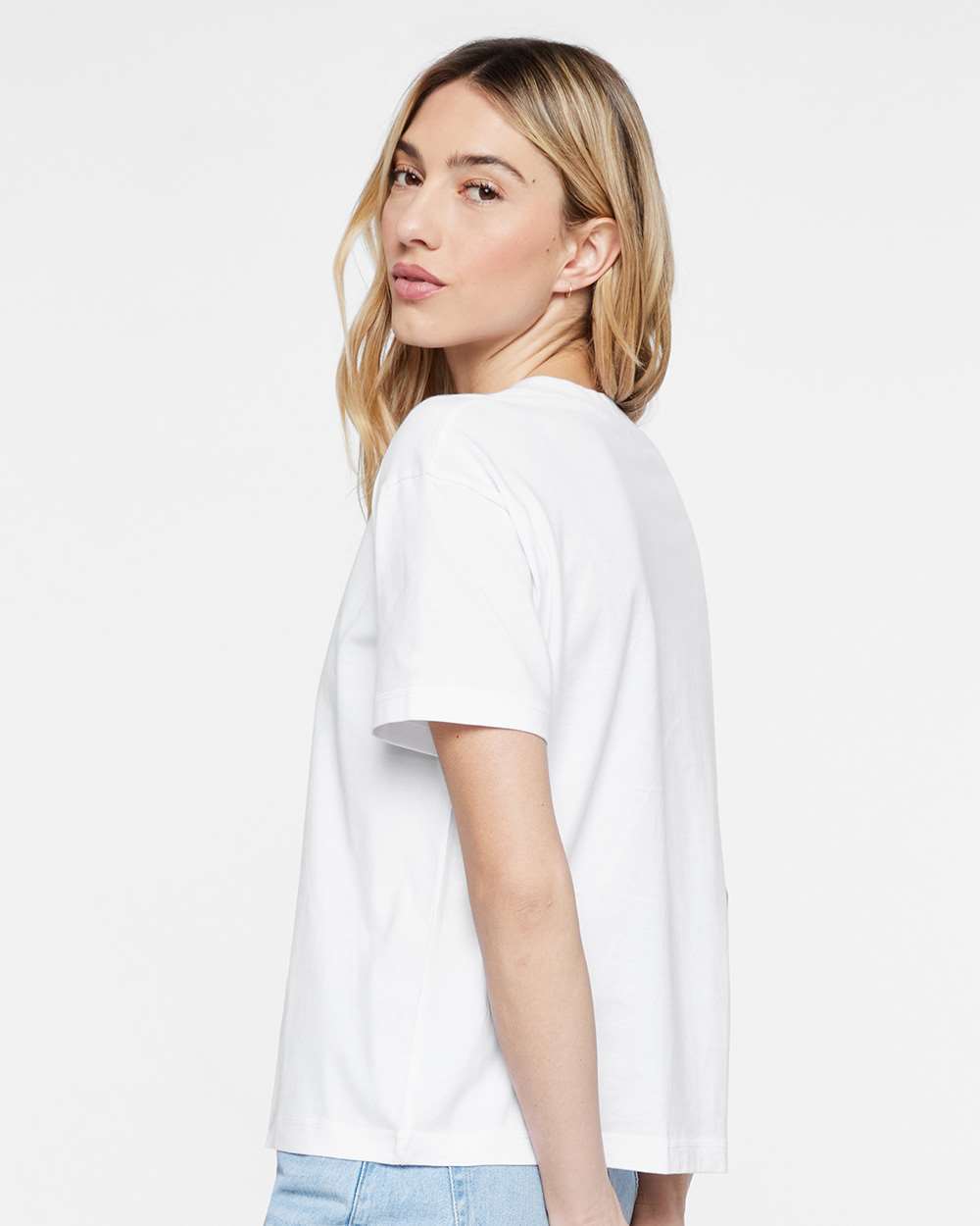 #colormdl_White