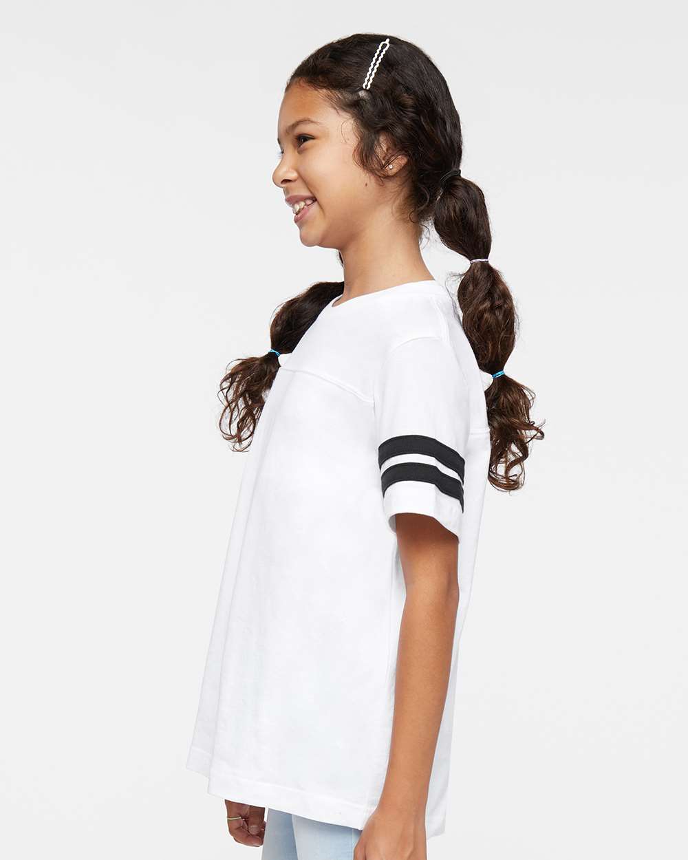 #colormdl_White Solid/ Black