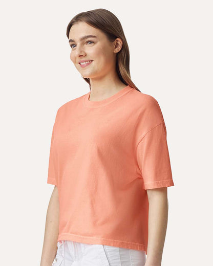 Comfort Colors Women's Garment-Dyed Heavyweight Boxy T-Shirt 3023CL #colormdl_Neon Cantaloupe