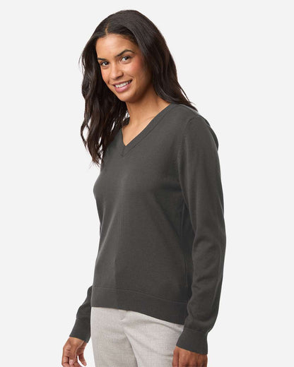 Devon & Jones Women's New Classics V-Neck Sweater DG445W #colormdl_Graphite