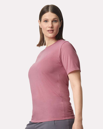 Gildan Unisex Performance® T-Shirt 42000 #colormdl_Plumrose