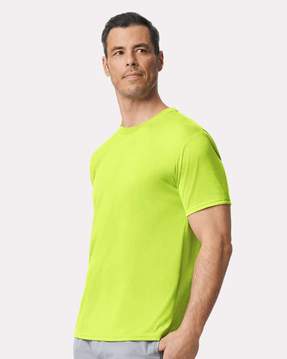 Gildan Unisex Performance® T-Shirt 42000 #colormdl_Safety Green