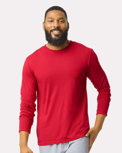 Gildan Unisex Performance® Long Sleeve T-Shirt 42400 #colormdl_Red