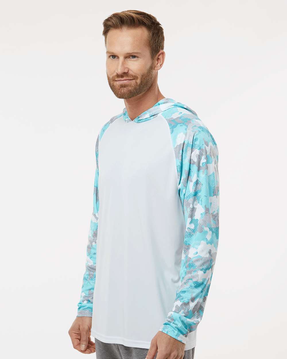 #colormdl_White/ Aqua Camo