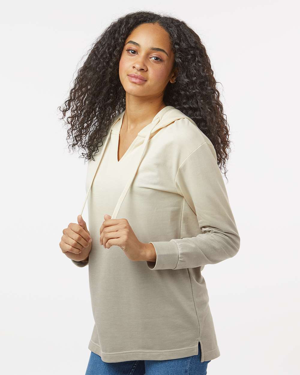 #colormdl_Ecru/ Atmosphere