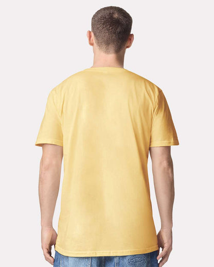 American Apparel Unisex Fine Jersey Tee 2001 #colormdl_Panna Cotta