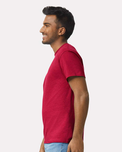 Gildan Unisex Ultra Cotton® T-Shirt 2000 #colormdl_Cherry Red