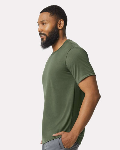 Gildan Unisex Performance® T-Shirt 42000 #colormdl_Military Green