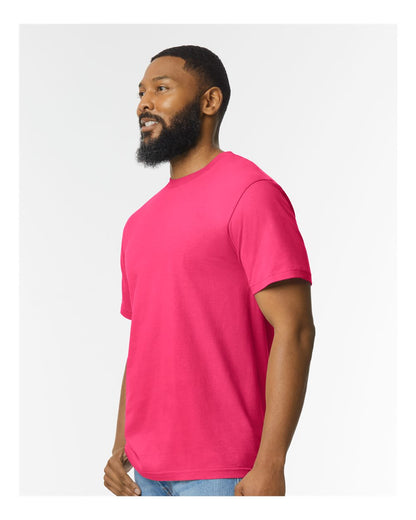 Gildan Unisex Softstyle® Midweight T-Shirt 65000 #colormdl_Heliconia