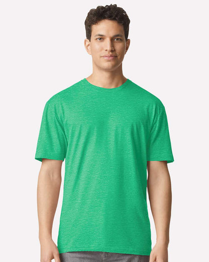 Gildan Unisex Light Cotton T-Shirt 3000 #colormdl_Heather Irish Green