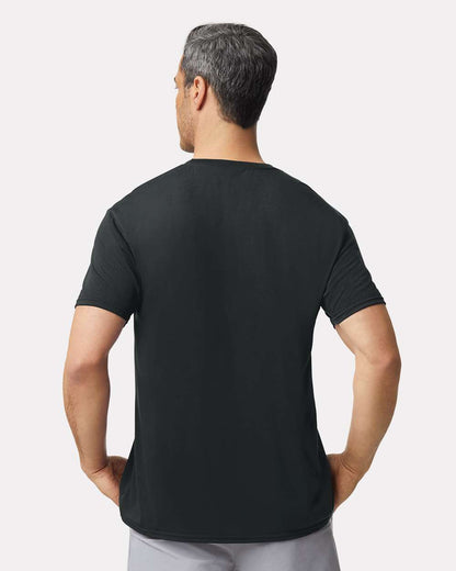 Gildan Unisex Performance® T-Shirt 42000 #colormdl_Black