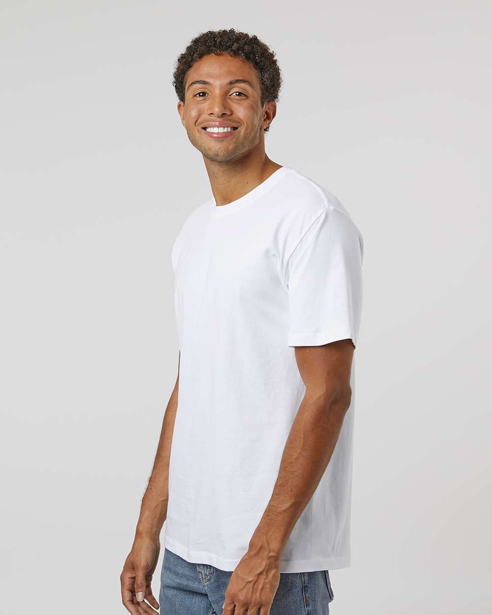 #colormdl_White