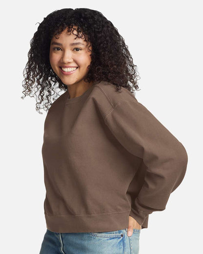 Comfort Colors Women's Garment-Dyed Mid-Length Crewneck Sweatshirt 1566L #colormdl_Espresso